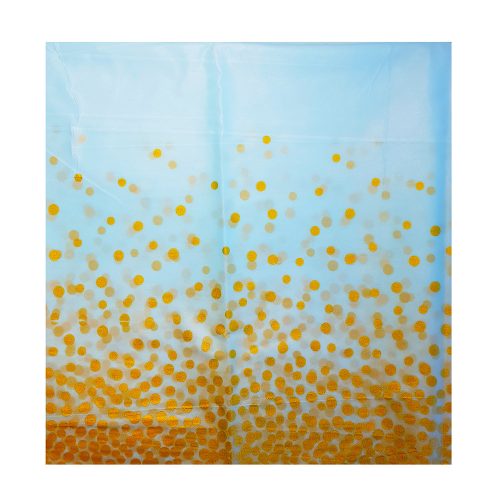 Műanyag asztalterítő – Világoskék alapon arany pöttyökkel