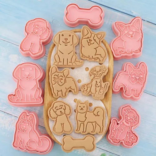 8 darabos műanyag süteménykiszúró és nyomda – Kutyák csonttal 