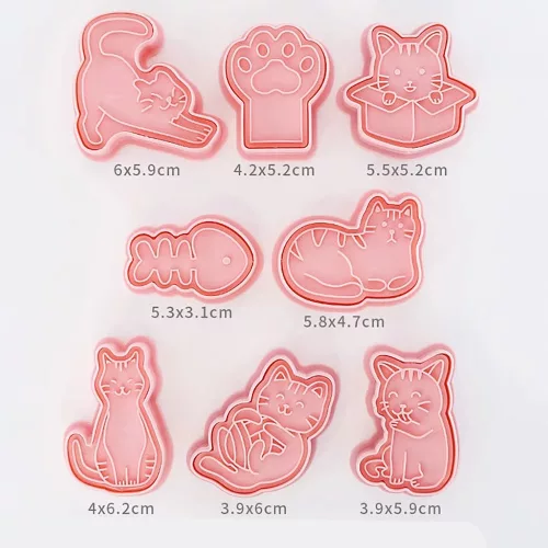 8 darabos műanyag süteménykiszúró és nyomda – Macskák tappanccsal 