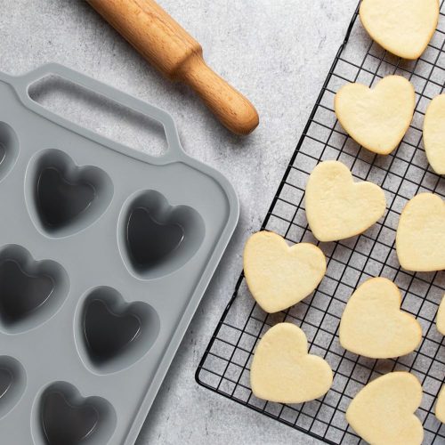 Szilikon sütőforma, fém merevítéssel – Szív alakú muffin forma  