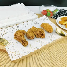 Téglalap alakú tortacsipke, tortapapír – 25 cm × 35 cm