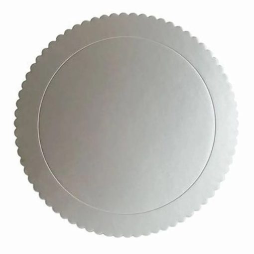 Ezüst színű, kör alakú fodros tortaalátét, tortakarton – 30 cm