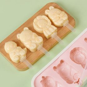   4 részes szilikon jégkrém készítő forma – Vegyes állat minta – Dinó, panda, oroszlán és nyuszi