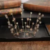 Tortadekoráció, tortadísz - Korona, apró csillagokkal