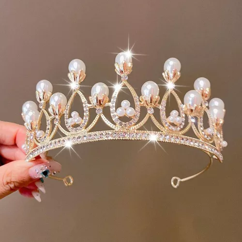 Tortadekoráció, tortadísz – Arany tiara, korona gyöngyökkel